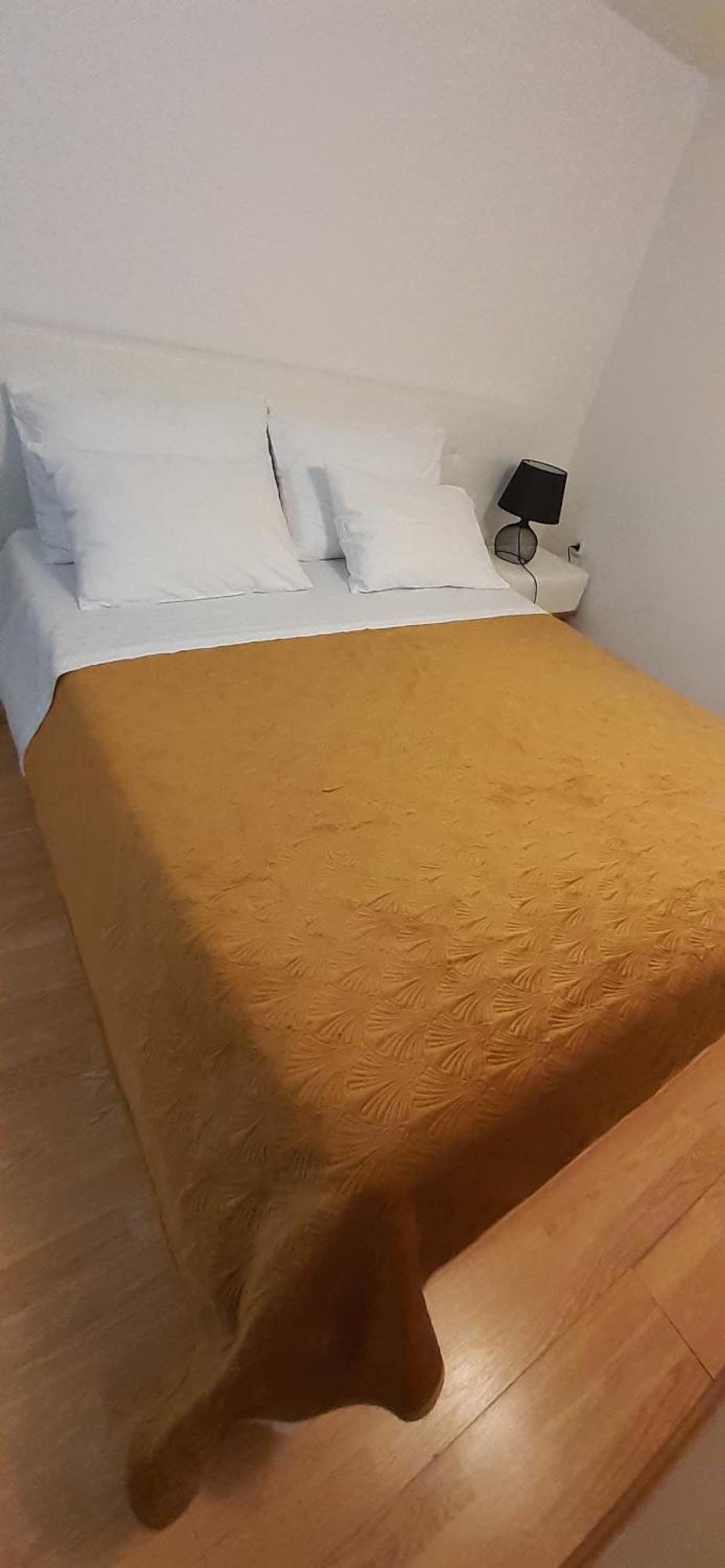 Old Town Baska Appartement Buitenkant foto