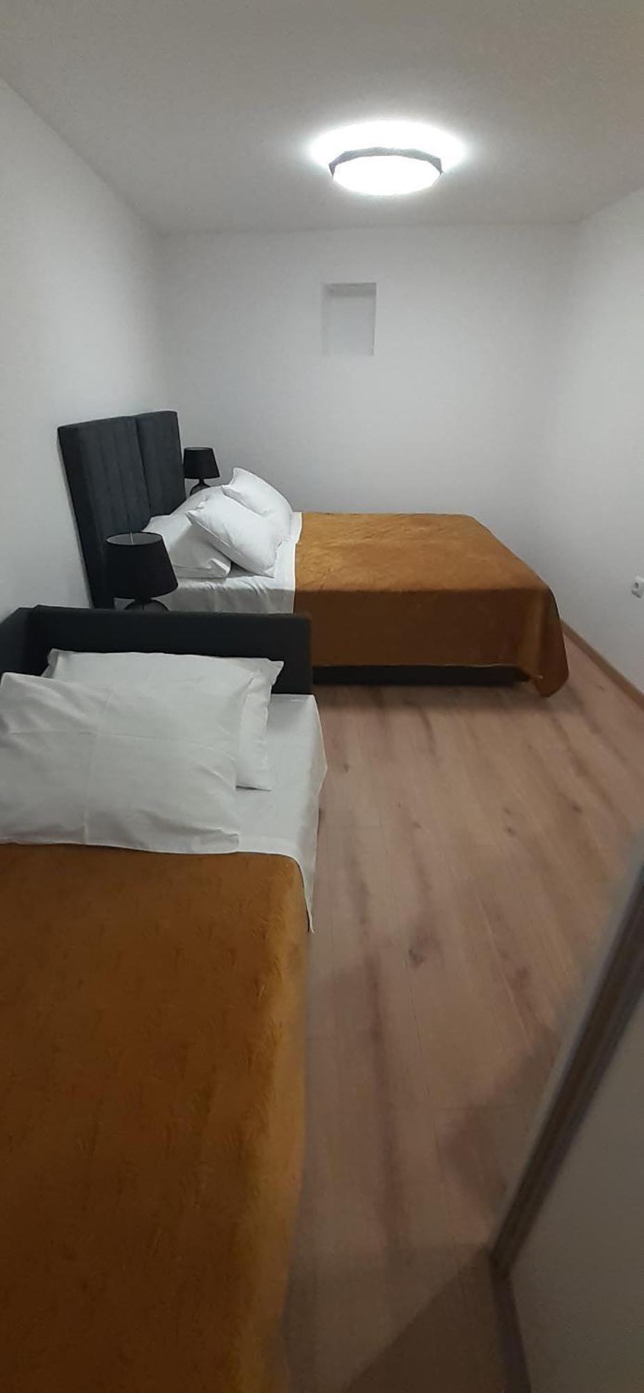 Old Town Baska Appartement Buitenkant foto